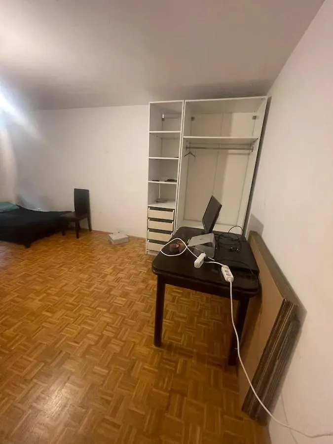60M Apartment In Sendling-Westpark Mnichov 0*,  Německo